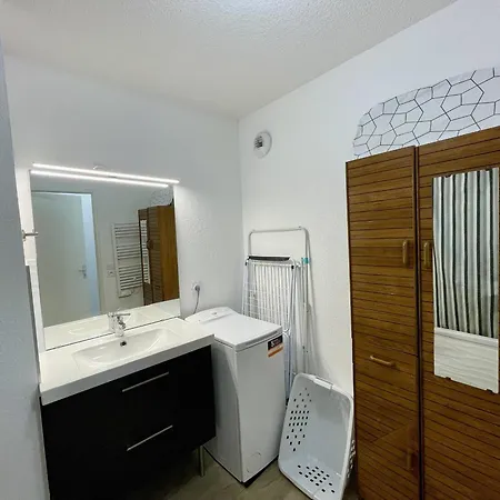Apartment 3 Pieces A Avec Parking Securise - Fr-1-338-600